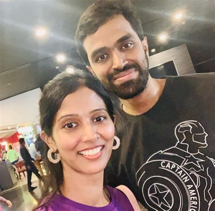 Akila Swaminathan (Annamalai Wife) Wiki, Biography, Age, Movies, Family