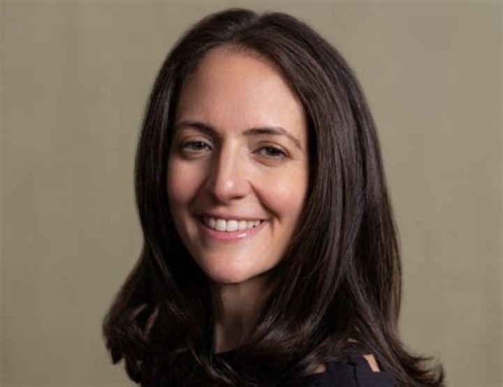 Discover The Identity Of Stephanie Cohen's Beloved Husband