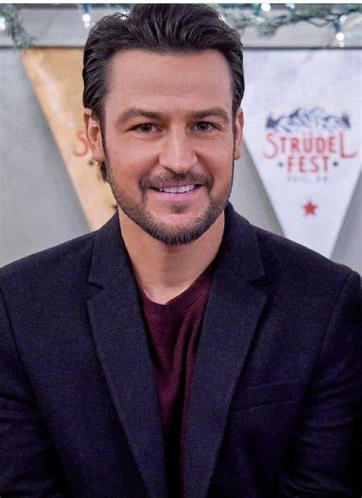 Explore Tyler Hynes' Estimated Net Worth Forecast Till 2024