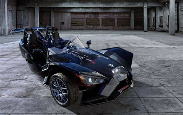 Kid Rock Polaris Slingshot SEMA 2016 Polaris