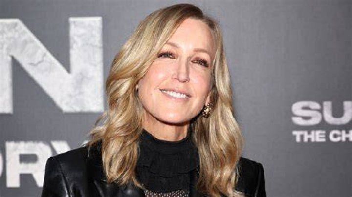 Unlocking Lara Spencer's Earnings: How Much Does She Make?