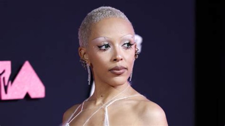Unraveling Doja Cat's Nationality And Parental Heritage